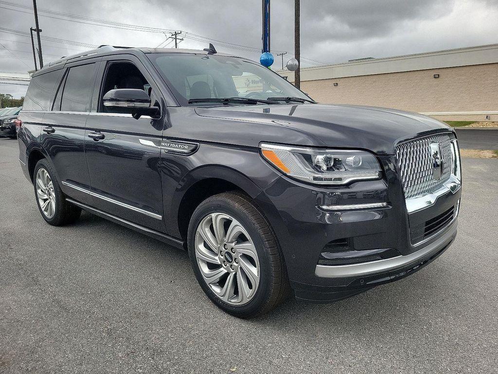 new 2024 Lincoln Navigator car, priced at $91,558