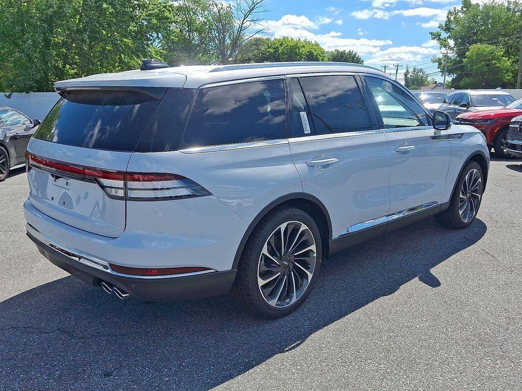 new 2025 Lincoln Aviator car, priced at $78,576