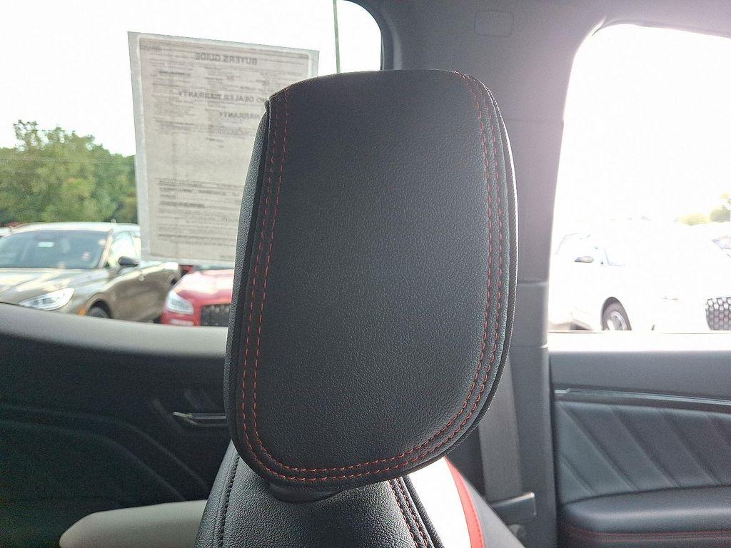 used 2024 GMC Canyon car, priced at $46,353