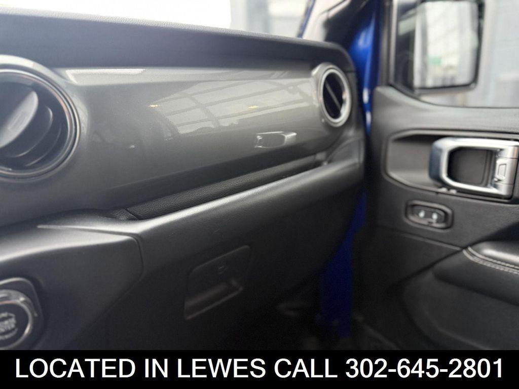 used 2018 Jeep Wrangler Unlimited car, priced at $26,000