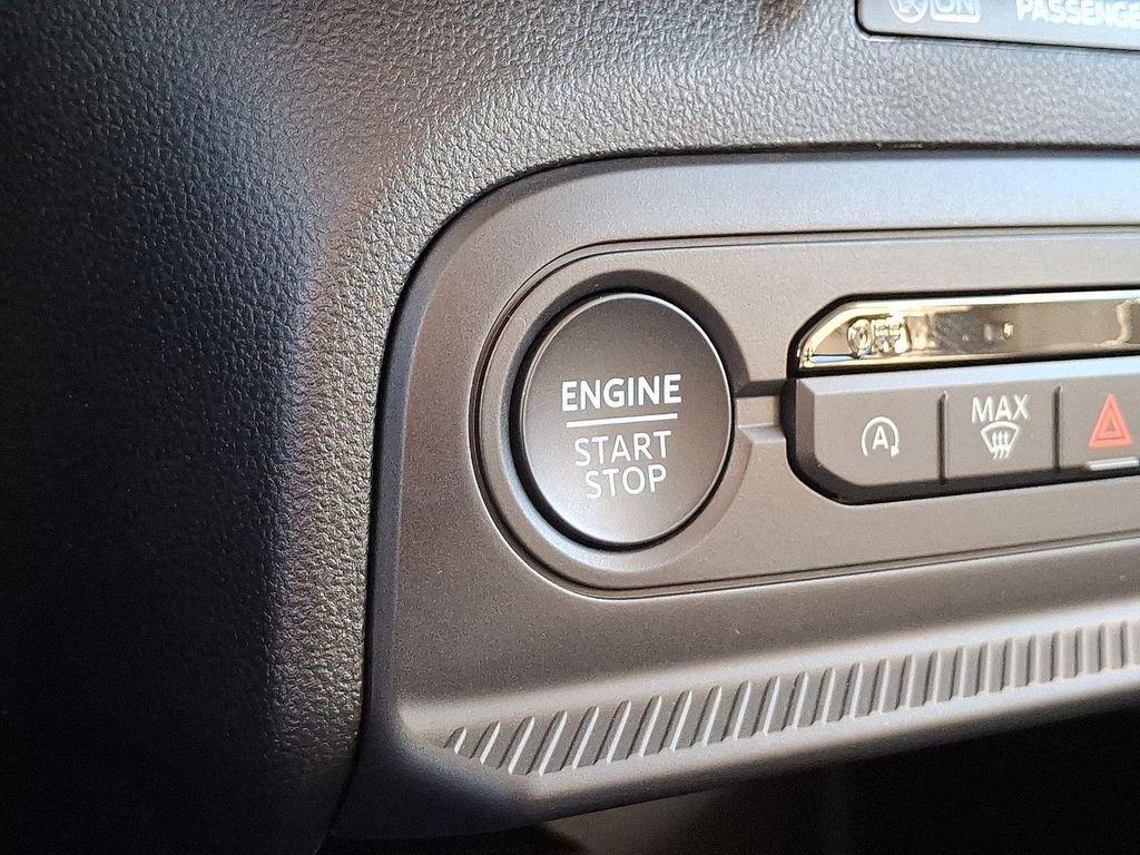 new 2025 Ford Bronco Sport car, priced at $31,084