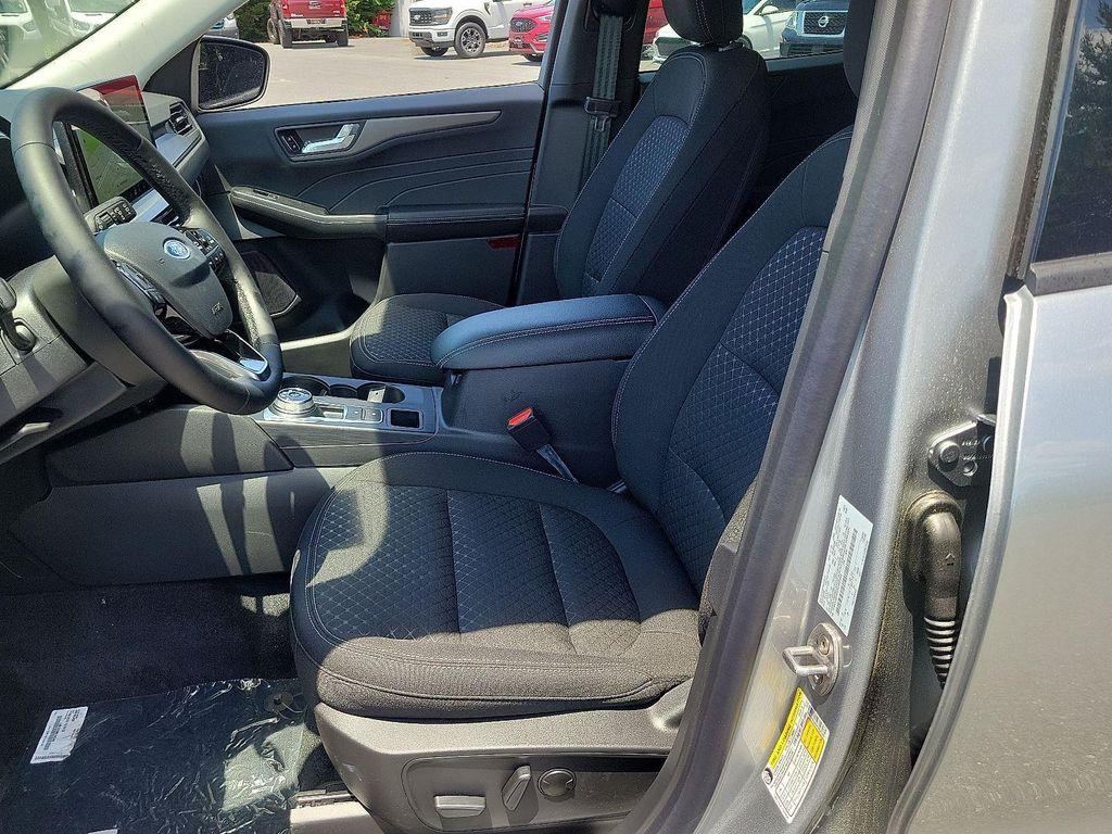 new 2024 Ford Escape car, priced at $33,648
