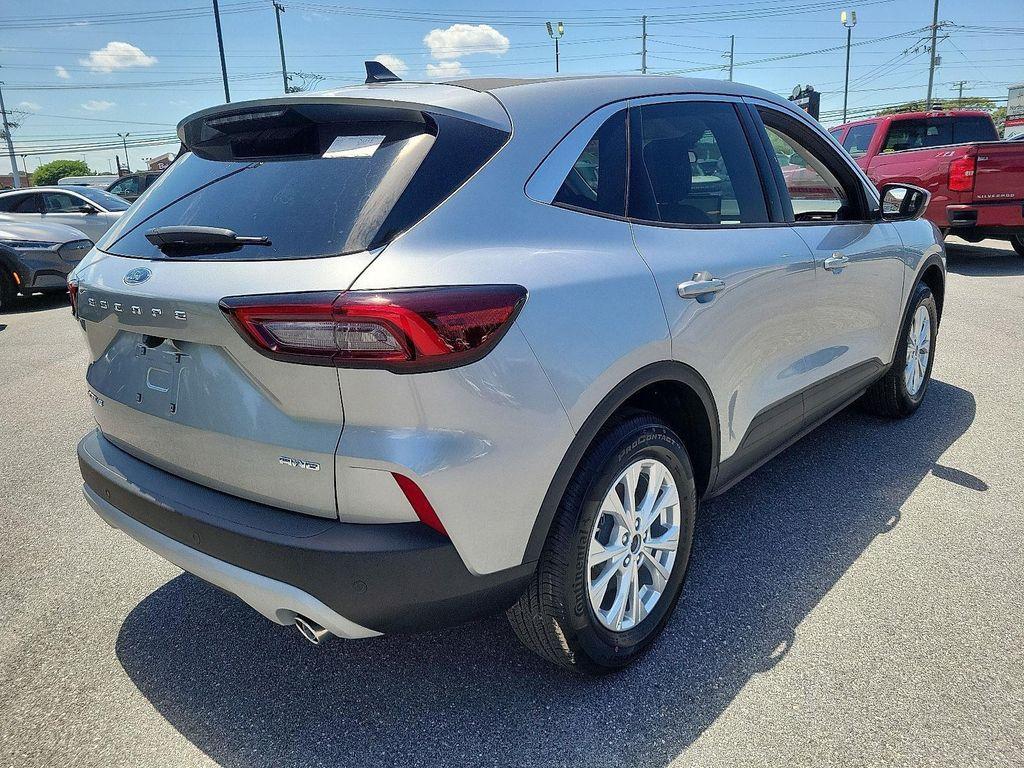 new 2024 Ford Escape car, priced at $33,148