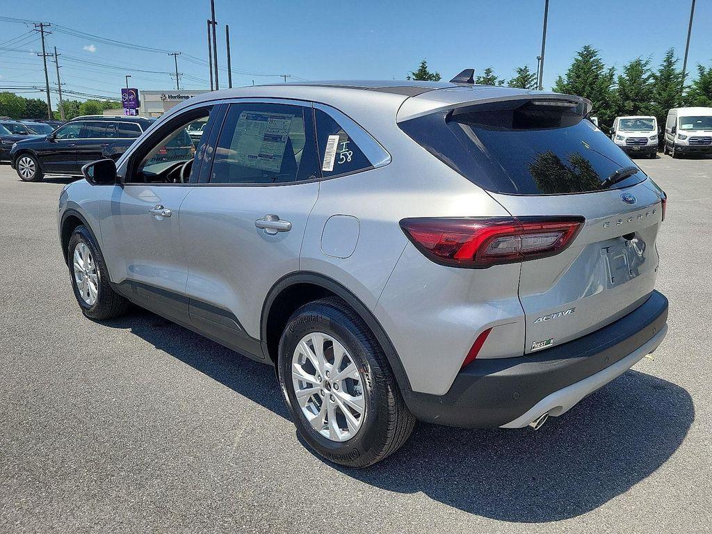 new 2024 Ford Escape car, priced at $33,148