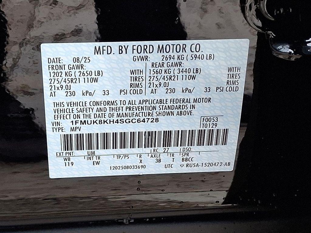 new 2025 Ford Explorer car, priced at $49,870