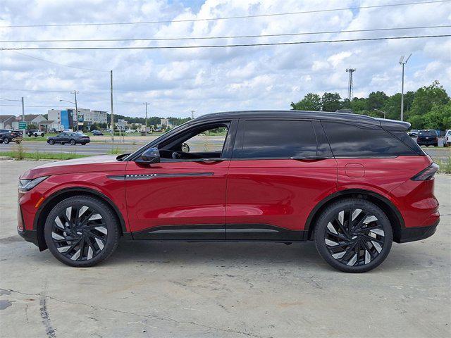 used 2025 Lincoln Nautilus car, priced at $58,936