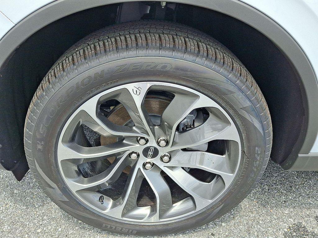 new 2025 Lincoln Aviator car, priced at $68,501