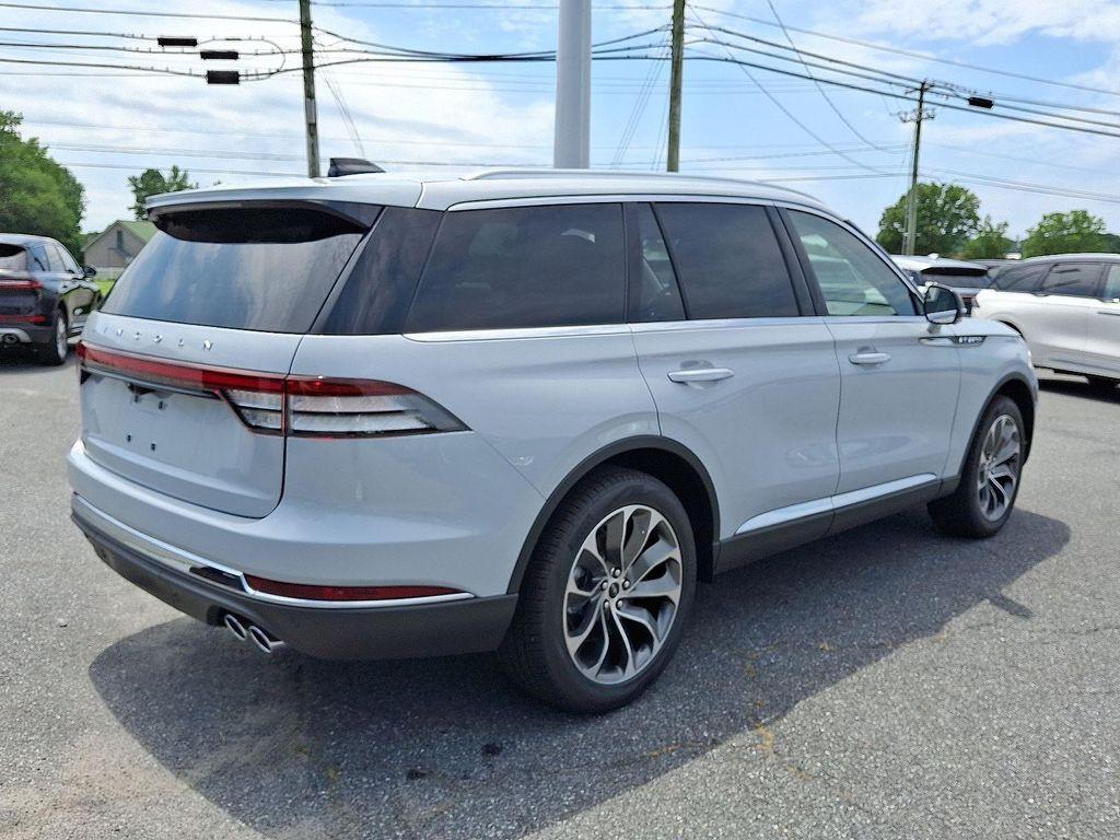 new 2025 Lincoln Aviator car, priced at $68,501
