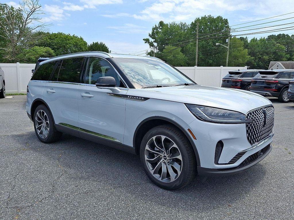 new 2025 Lincoln Aviator car, priced at $68,501
