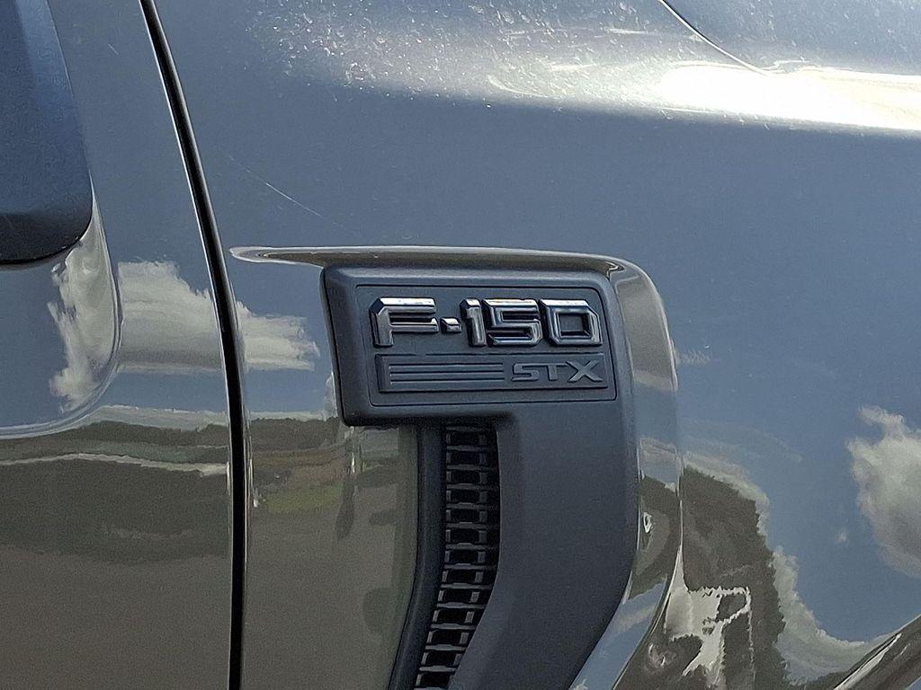 new 2025 Ford F-150 car, priced at $50,007