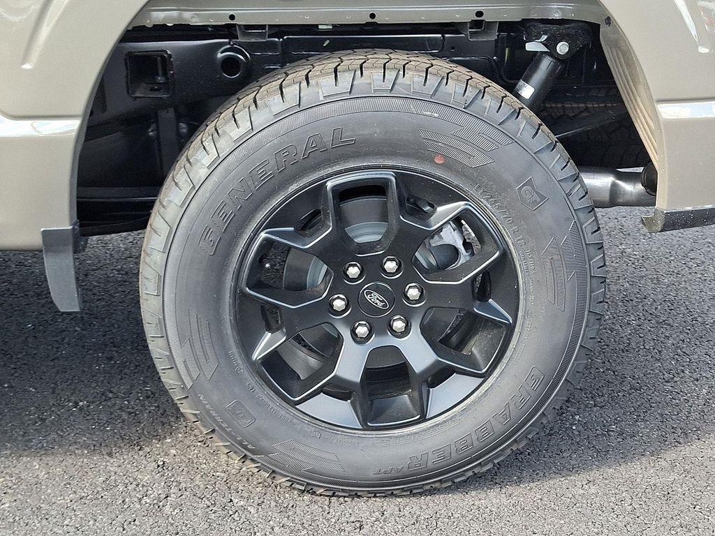 new 2025 Ford F-150 car, priced at $50,007