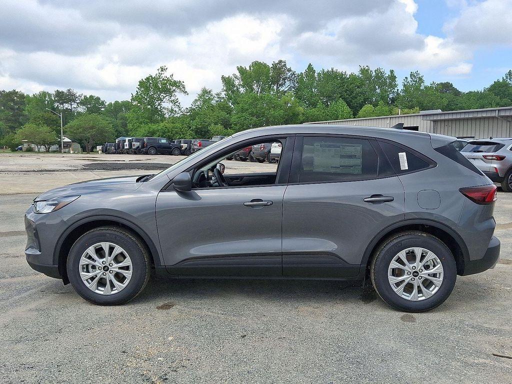 new 2025 Ford Escape car, priced at $25,752