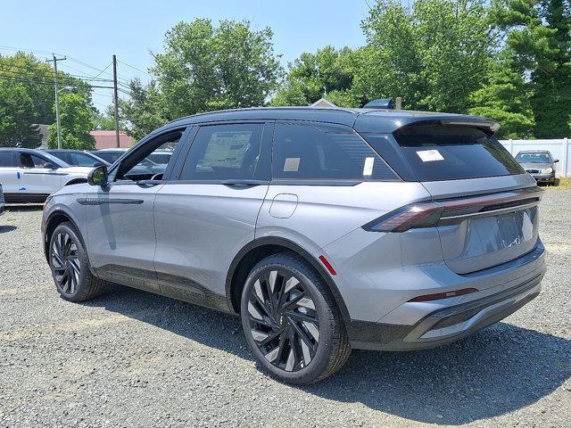 new 2025 Lincoln Nautilus car, priced at $59,391