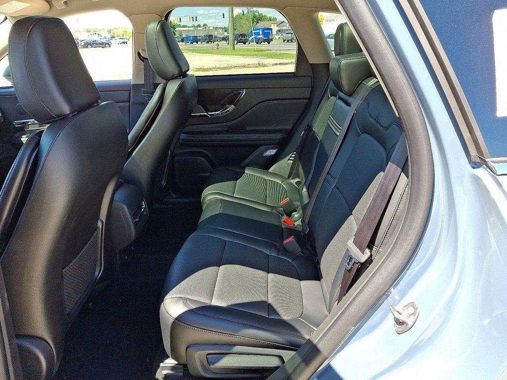 new 2025 Lincoln Corsair car, priced at $58,368