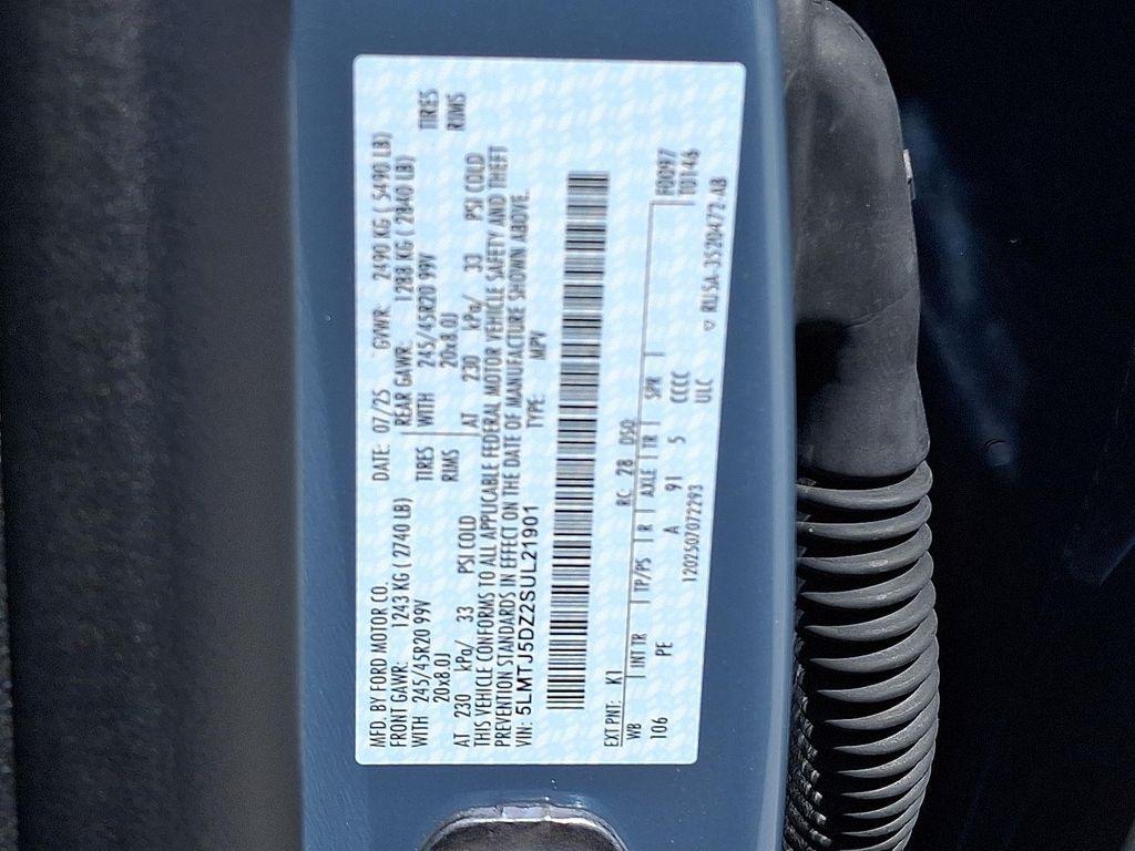 new 2025 Lincoln Corsair car, priced at $58,368