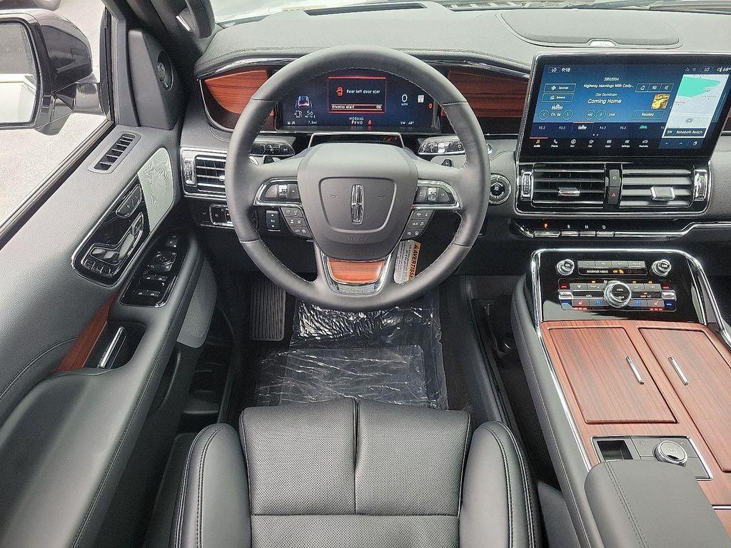 new 2024 Lincoln Navigator car, priced at $94,891