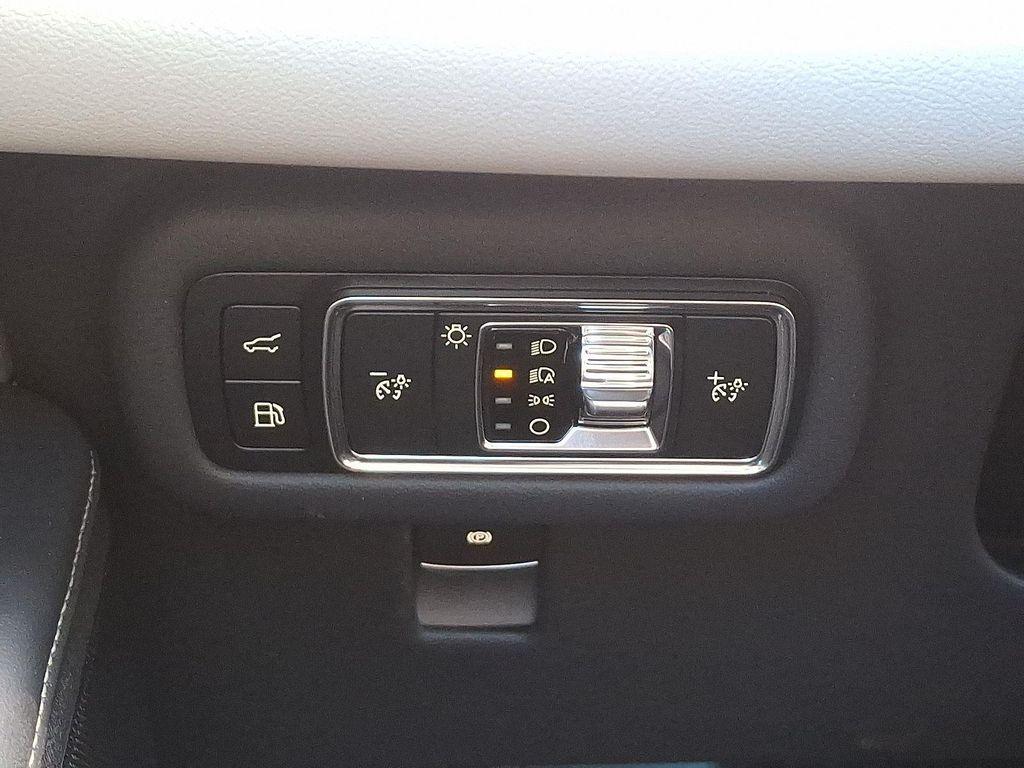 new 2025 Lincoln Nautilus car, priced at $61,267