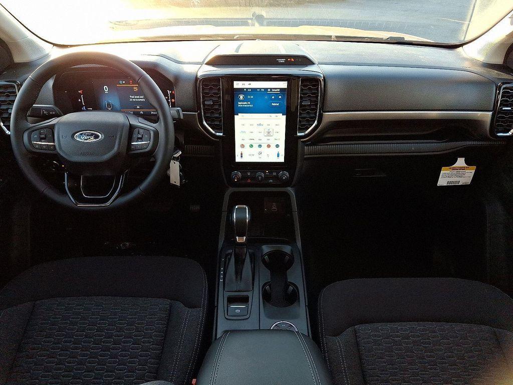new 2025 Ford Ranger car, priced at $40,393