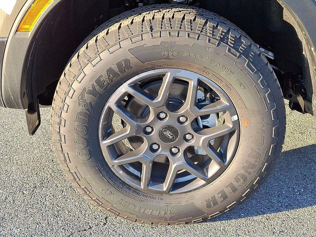 new 2025 Ford Ranger car, priced at $40,393