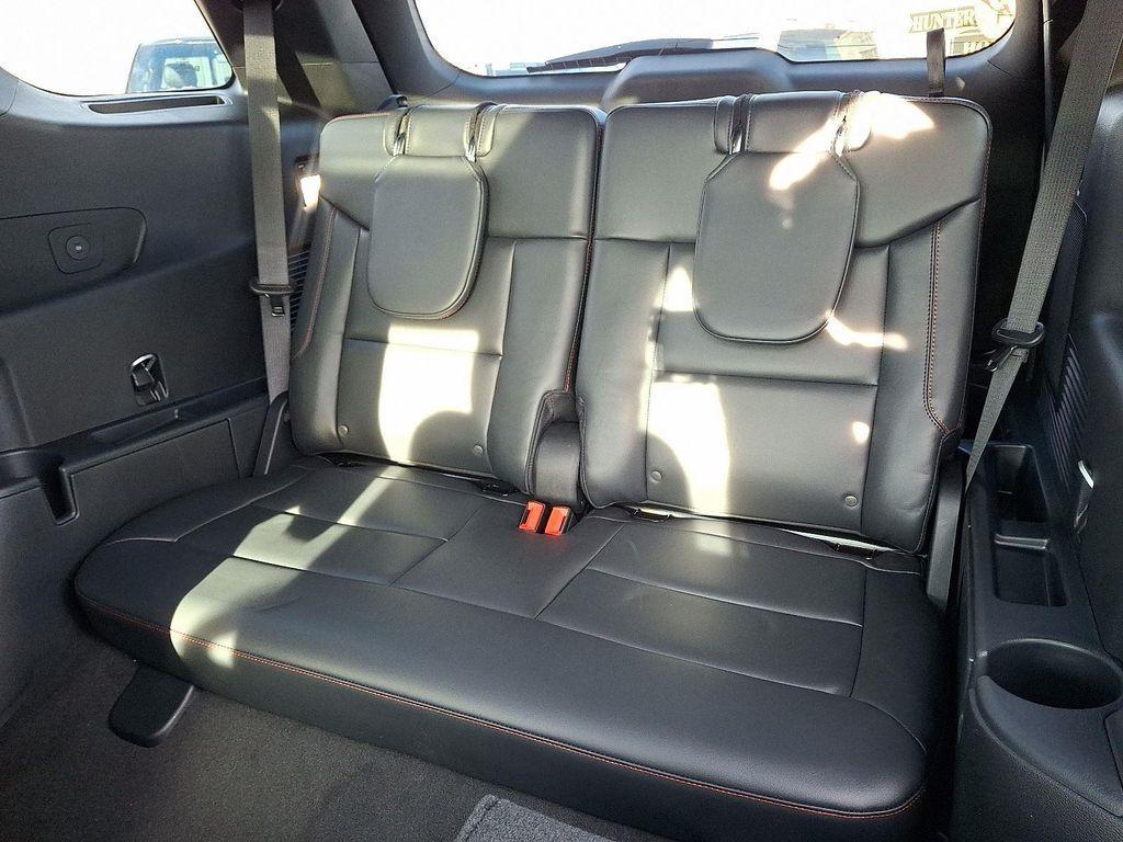 new 2025 Ford Explorer car, priced at $47,826