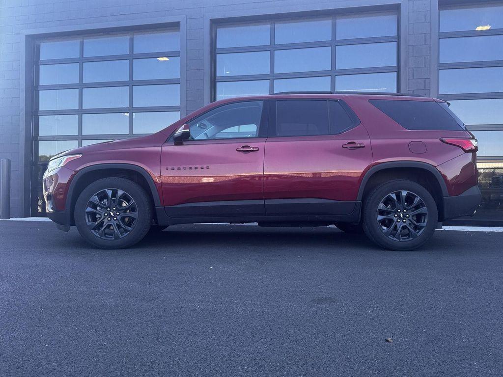 used 2021 Chevrolet Traverse car, priced at $29,000
