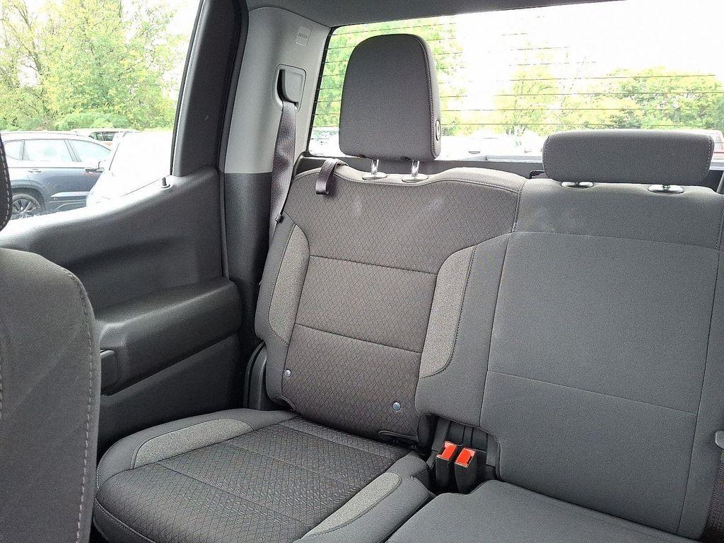 used 2024 Chevrolet Silverado 1500 car, priced at $40,195