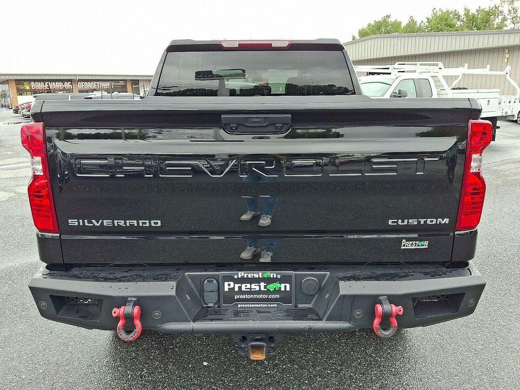 used 2024 Chevrolet Silverado 1500 car, priced at $40,195