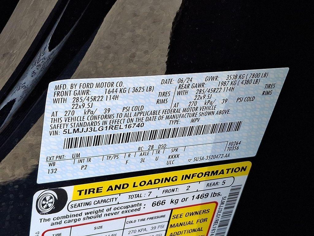 new 2024 Lincoln Navigator car, priced at $93,795