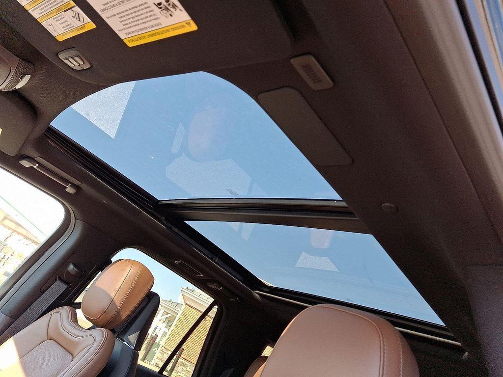 new 2024 Lincoln Navigator car, priced at $93,795