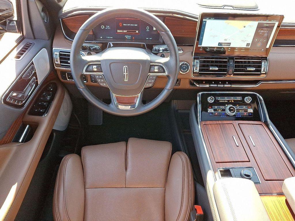new 2024 Lincoln Navigator car, priced at $93,795