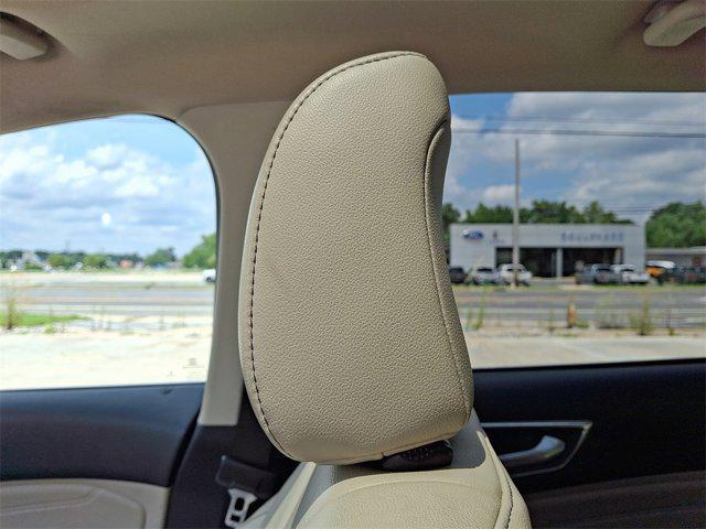 used 2021 Ford Edge car, priced at $18,350