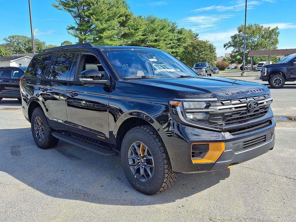 new 2025 Ford Expedition car, priced at $83,945
