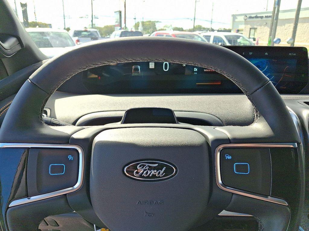 new 2025 Ford Expedition car, priced at $83,945