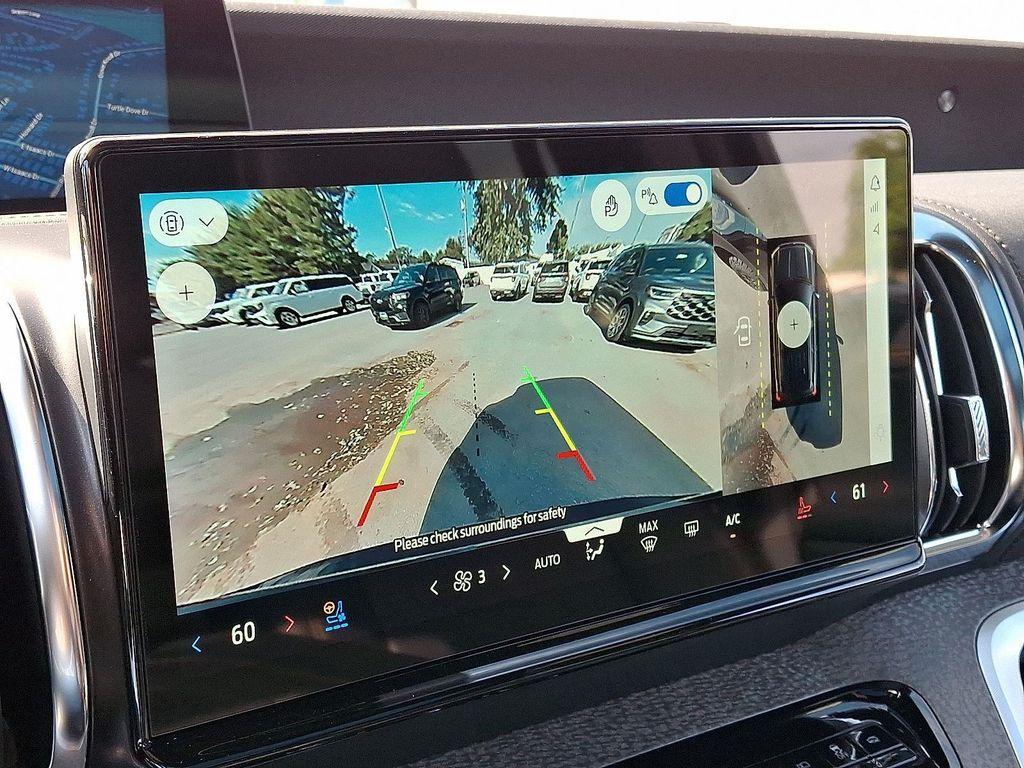 new 2025 Ford Expedition car, priced at $83,945