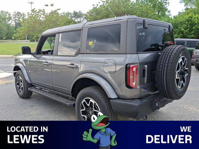 new 2024 Ford Bronco car, priced at $51,077