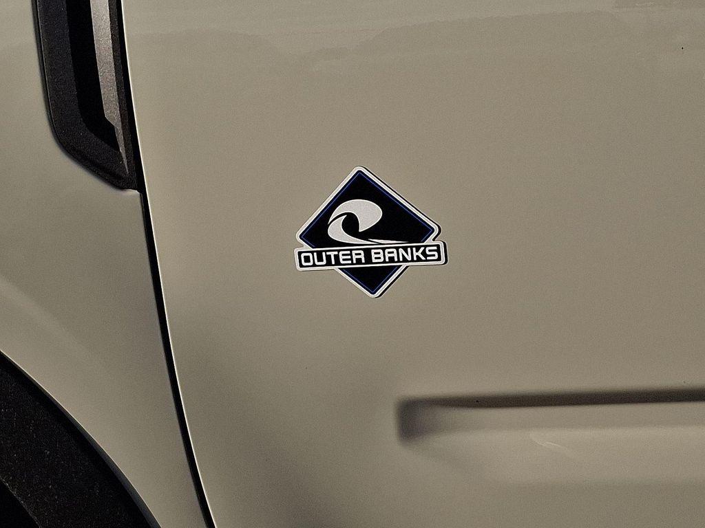 new 2025 Ford Bronco Sport car, priced at $38,869