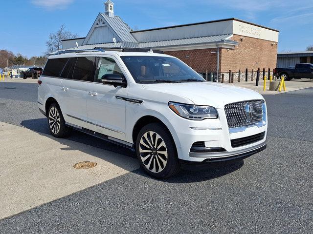 new 2024 Lincoln Navigator car, priced at $103,201