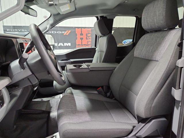 new 2025 Ford F-450 car, priced at $58,928