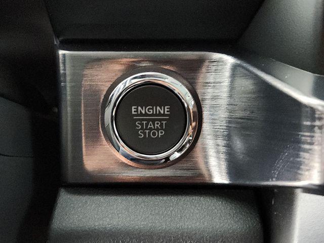 new 2025 Ford F-250 car, priced at $74,537