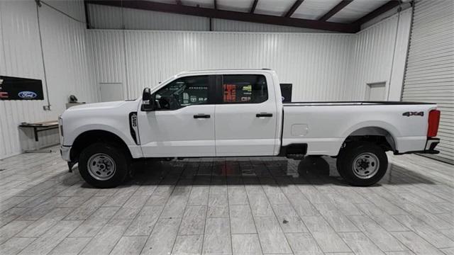 new 2024 Ford F-250 car, priced at $48,266