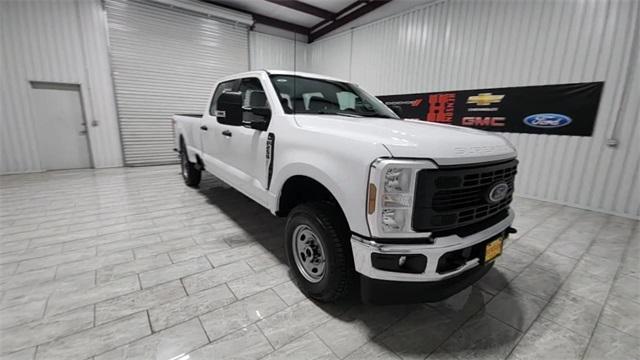 new 2024 Ford F-250 car, priced at $48,266