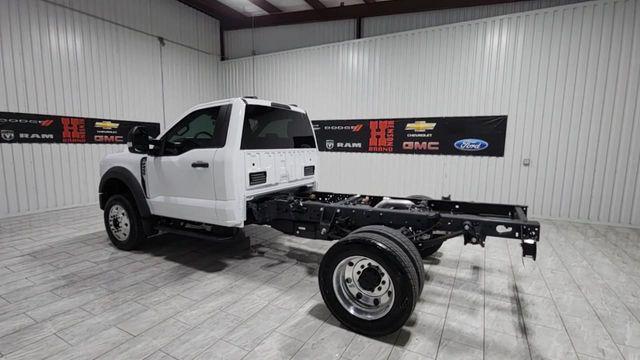 new 2025 Ford F-450 car, priced at $59,090