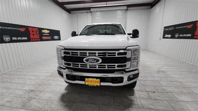 new 2025 Ford F-250 car, priced at $71,501