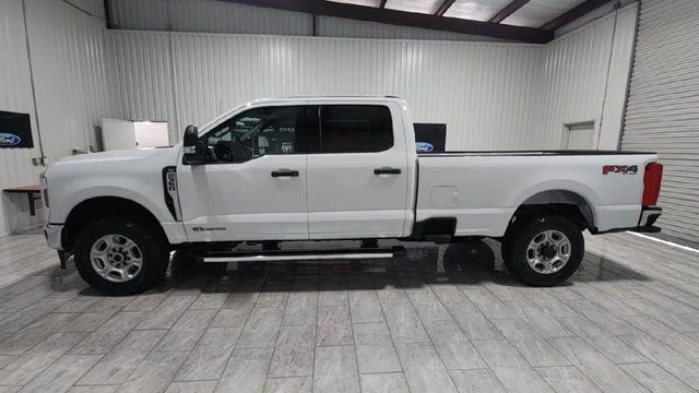new 2025 Ford F-350 car, priced at $69,040
