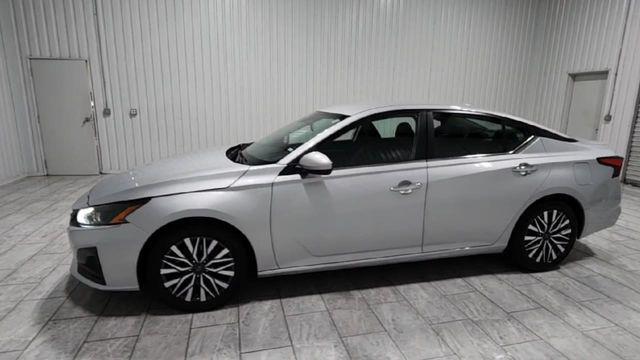 used 2023 Nissan Altima car, priced at $19,392