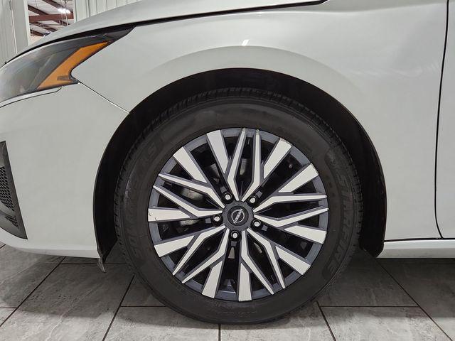used 2023 Nissan Altima car, priced at $19,392