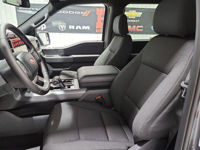 new 2025 Ford F-150 car, priced at $51,192