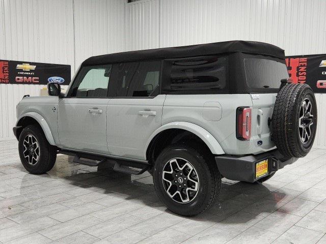 new 2024 Ford Bronco car, priced at $48,279