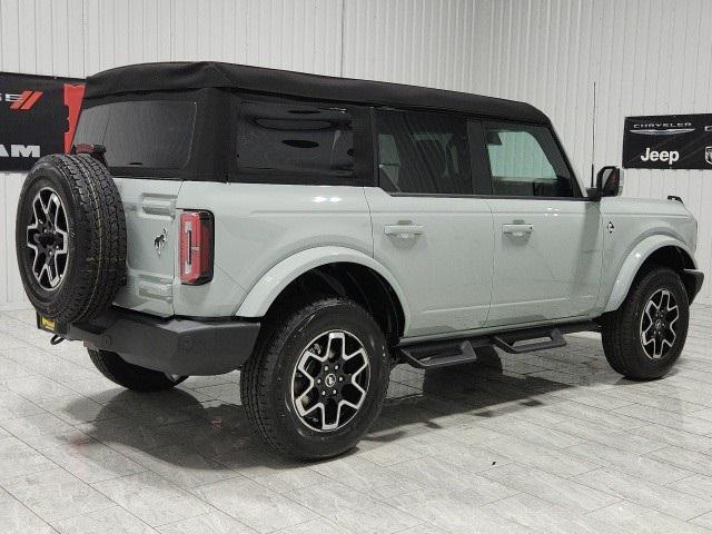 new 2024 Ford Bronco car, priced at $48,279