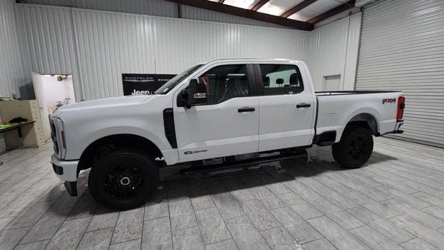 new 2025 Ford F-250 car, priced at $65,177